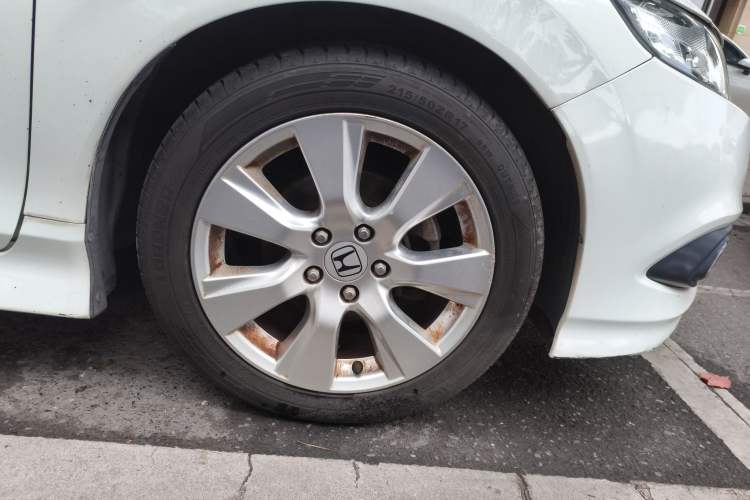 Used Honda Jade 2016 1.8L Automatic Comfort Elite Version 5 Seats
