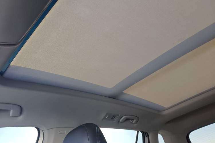 Used Volkswagen Tiguan L 2017 330TSI Automatic Two-Wheel Drive Luxury Edition
