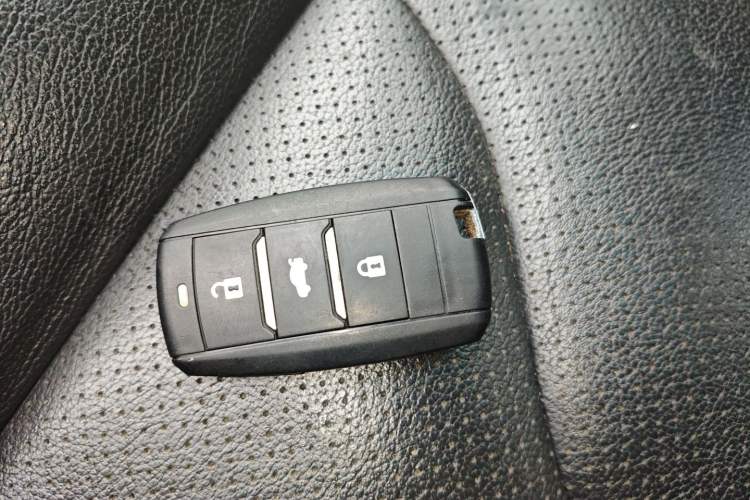 Used CHANGAN Raeton 2014 1.8T Automatic Prestige Anniversary Edition China IV Standard Vehicle Key