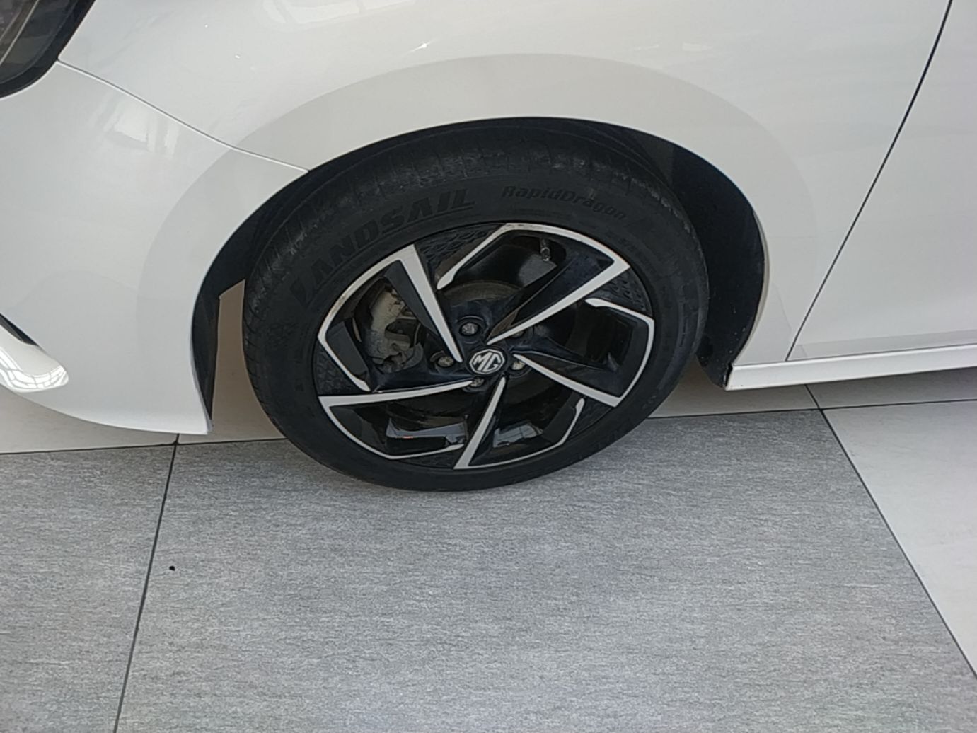 MG 5 2021 Revised 300TGI DCT Qingshè Luxurious Enjoyment Edition — снимка 10