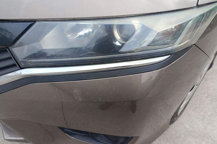 Used Honda Greiz 2016 1.5L CVT Classic Edition Left Front Headlight