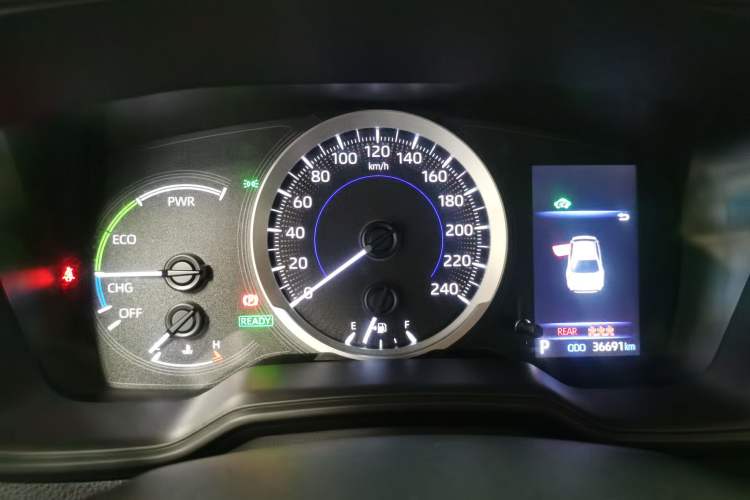 Used Toyota Levin 2022 Dual-Motor 1.8H E-CVT Sport Edition
