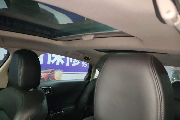 Used Citroen C6 2017 Revised Version 380THP Luxury Edition Headliner