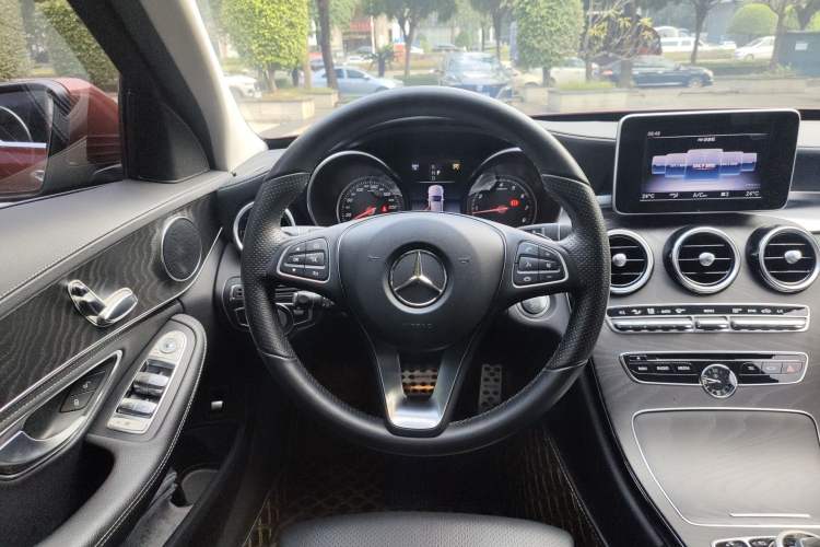 Used Mercedes-Benz C-Class 2018 C 180 L Fashion Edition Sport Version
