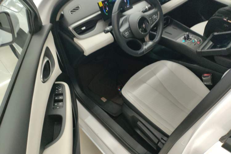 Used BYD Seal 05 DM-i 2025 DM-i Smart Drive 55KM Luxury Model Driver Seat