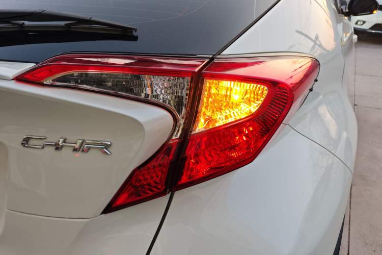 Used Toyota C-HR 2020 2.0L Leading Edition
