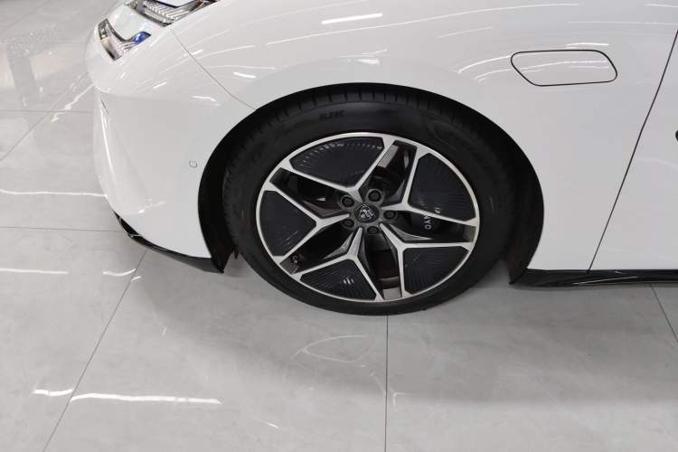 Used Lotus EMEYA 2024 EMEYA L+