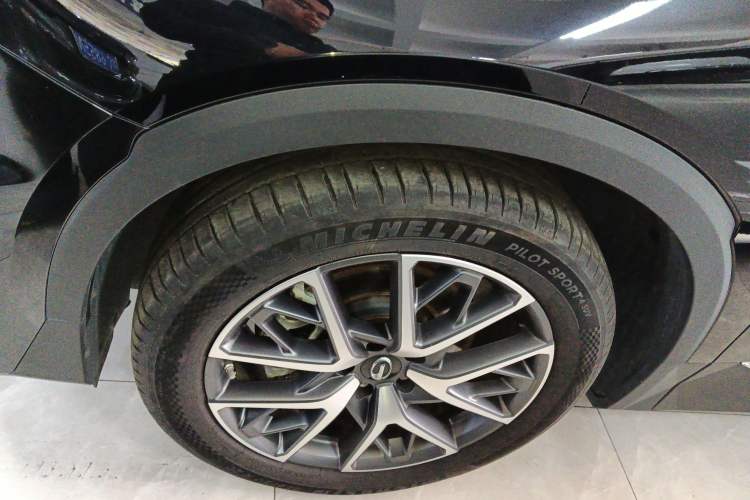 Used GAC Trumpchi GS8 2025 Linghang Series 2.0 TGDI Two-Wheel-Drive Luxury Edition 5 Seats