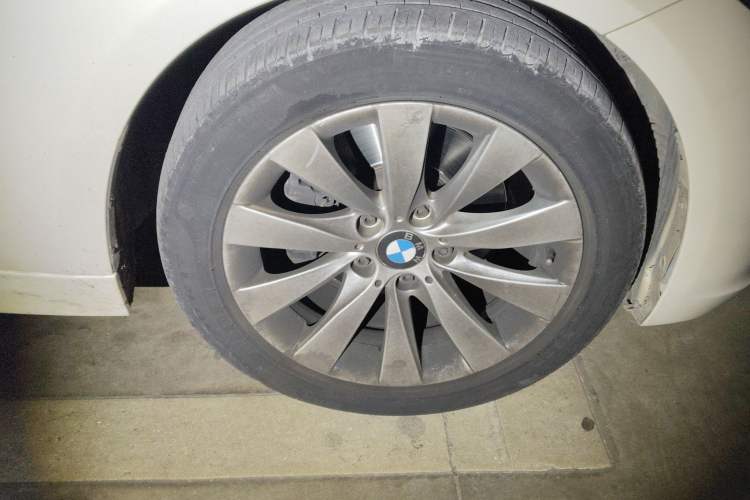 Used BMW 3 Series 2017 318Li Fashion Model
