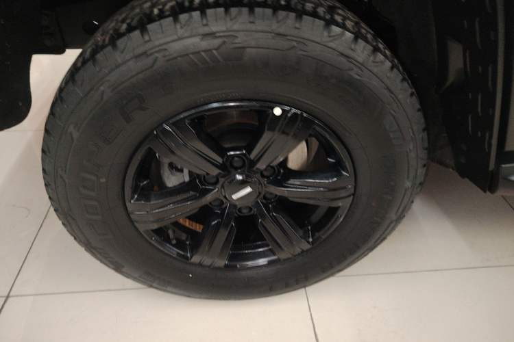 Used Tank 300 2021 Off-Road Edition 2.0T Challenger Right Rear Wheel Hub