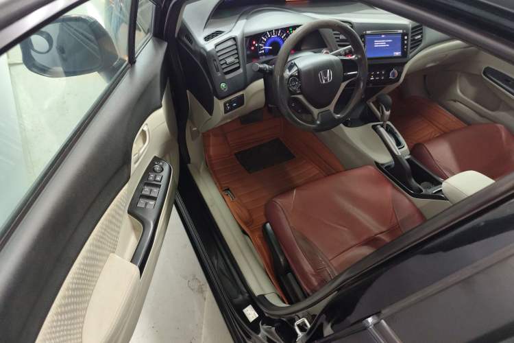 Used Honda Civic 2014 1.8L automatic comfort version