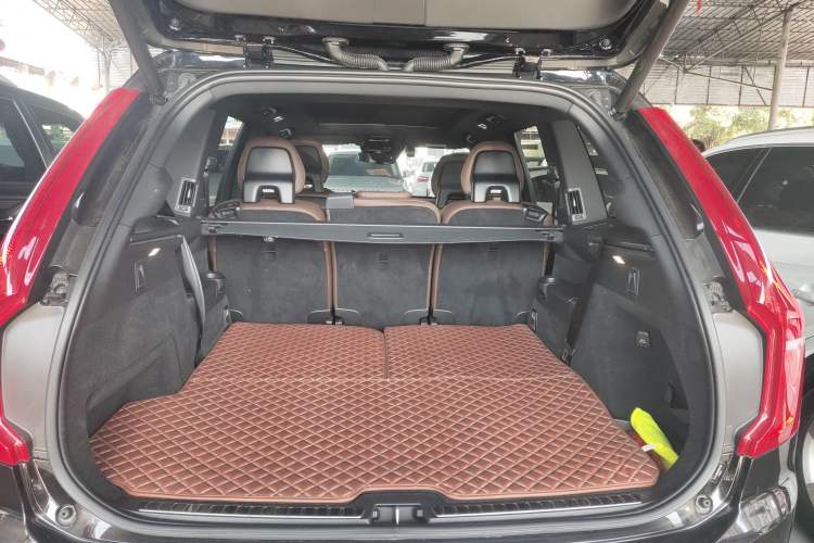 Used Volvo XC90 2021 B6 Zhiyi Luxury Edition 7-Seater
