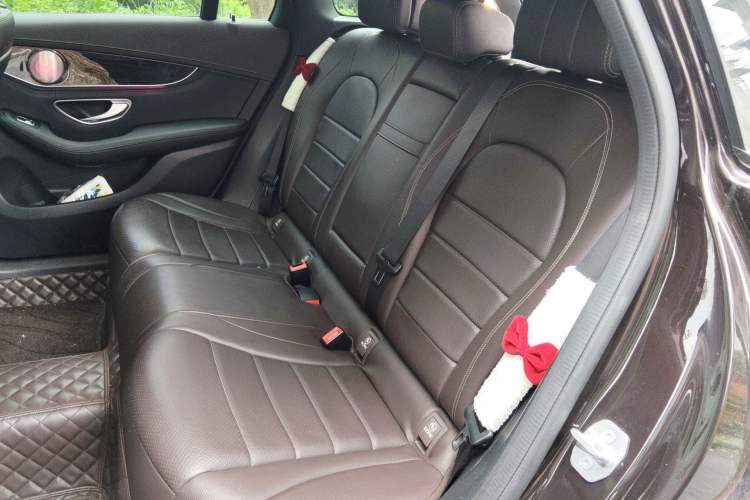 Used Mercedes-Benz GLC 2019 GLC 260 L 4MATIC Dynamic Model