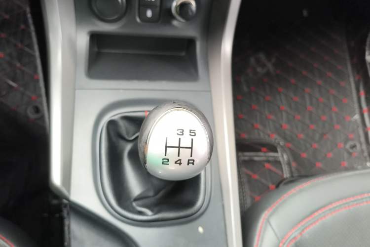 Used Haima S5 2015 1.6L Manual Luxury Model with Sunroof
