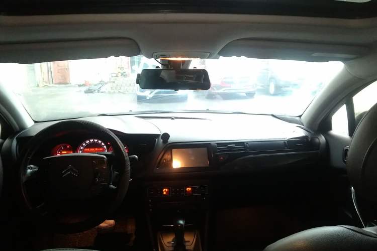 Used Citroen C5 2012 2.3L Automatic Zunyu Version Headliner