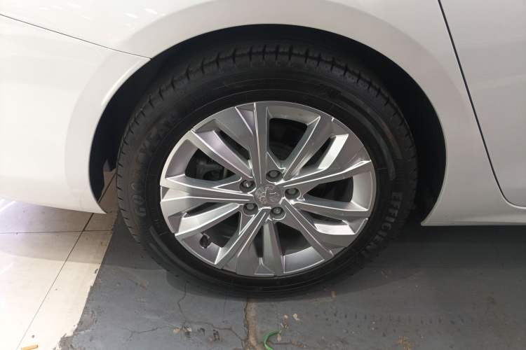 Used Peugeot 508 2021 508L 360THP PureTech Pioneer Edition Right Rear Wheel Hub