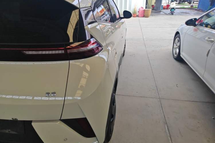 Used BYD Seagull 2025 Intelligent Driving Version 305 km Dynamic Edition Right Rear Taillight