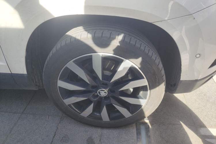 Used Skoda Karoq 2019 TSI280 SmartDrive Luxury Edition China VI standard
