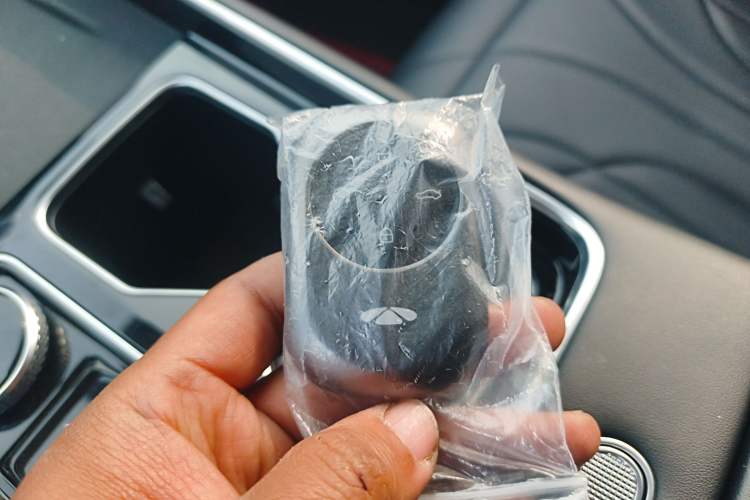 Used Chery Fengyun T9 2024 120 Long-Range Flagship Version 7 Seats Ternary Lithium Interior 1