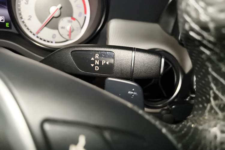 Used Mercedes-Benz GLA 2015 GLA 220 4MATIC Fashion Model
