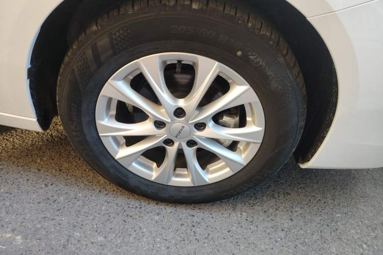 Used Roewe i5 2023 1.5L CVT Luxury Edition