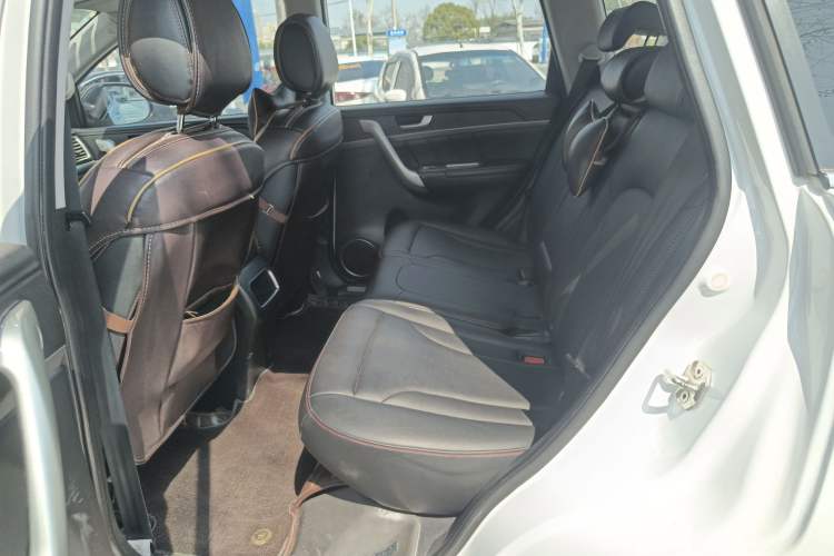 Used Haval H6 2015 Sport Edition 1.5T Automatic Two-Wheel Drive Luxury Model