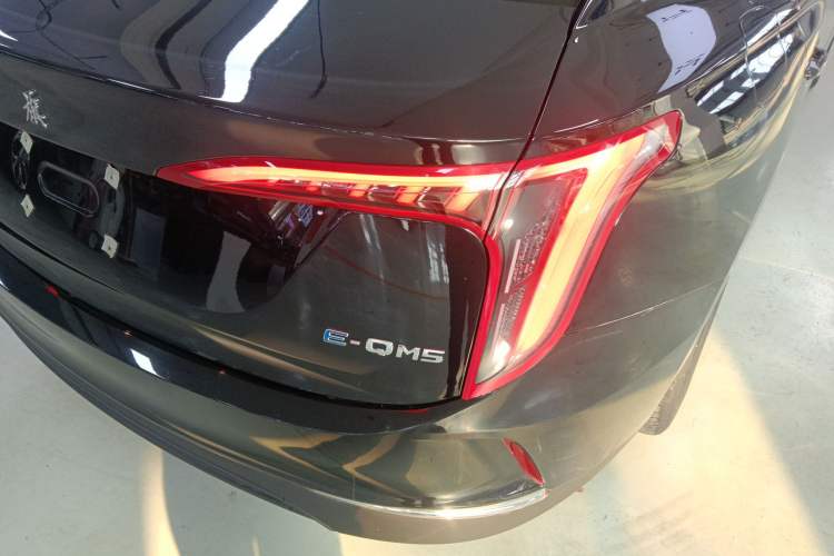 Used Hongqi E-QM5 2023 Revised Version Basic Travel Edition