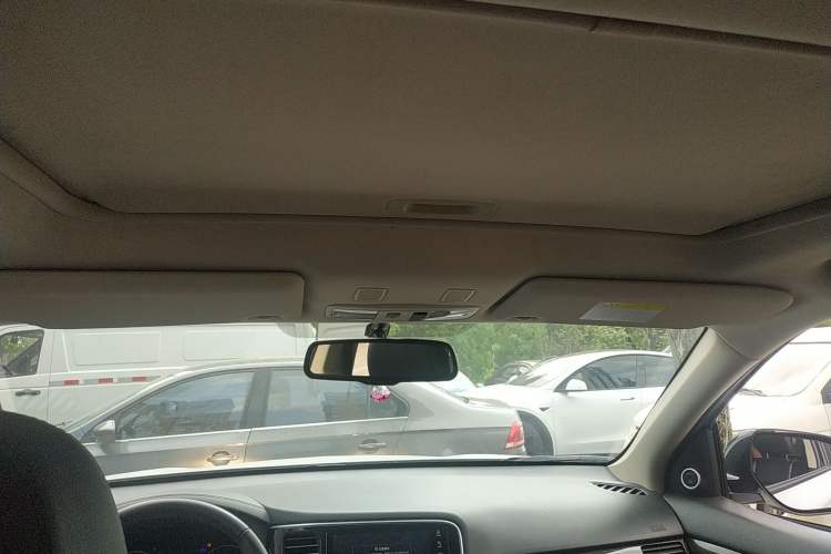 Used Mitsubishi Outlander 2020 2.0L Two-Wheel Drive Enjoyment Version 5 Seats