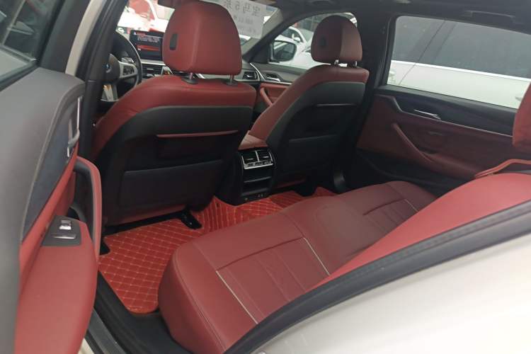 Used BMW 5 Series 2022 Second Facelift 530Li Leading Edition M Sport Package