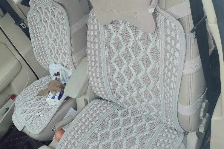 Used Volkswagen Bora 2012 1.6L Automatic Comfort Edition Left Front Seat