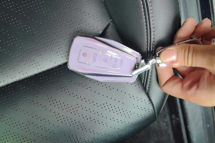 Used Geely Auto Emgrand 2022 4th Generation 1.5L CVT Luxury Model
