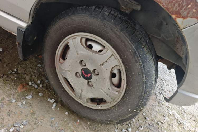 Used Wuling Zhiguang 2010 1.0L New Version Practical Short-Body L2Y