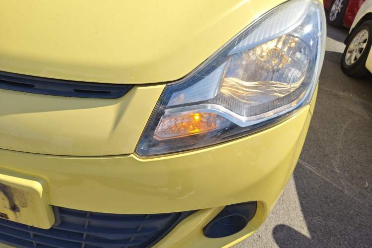 Used CHANGAN Benni 2015 1.4L IMT Luxury Model China V Standard
