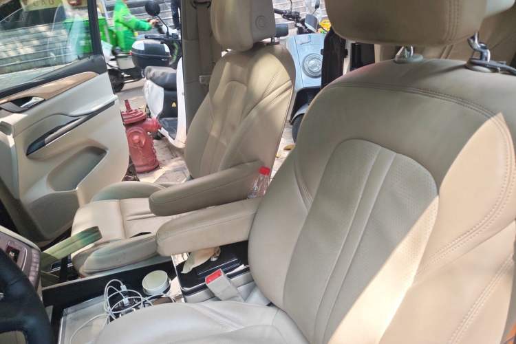 Used Buick GL8 2017 25S Luxury Version China V Standard
