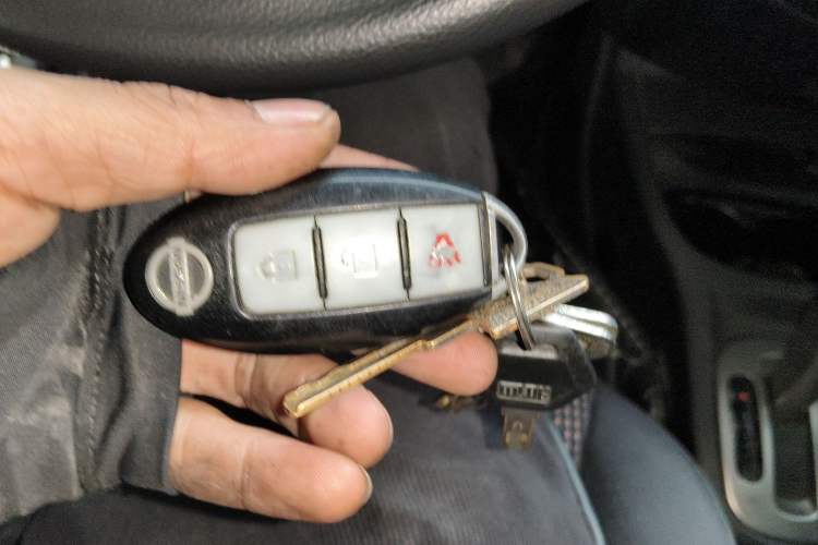 Used Nissan Livina 2008 Jingrui 1.6L Automatic Smart Edition Vehicle Key