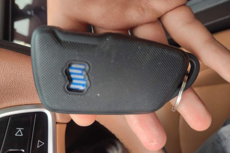 Used WM Motor W6 2021 520km PRO All-Round Edition
