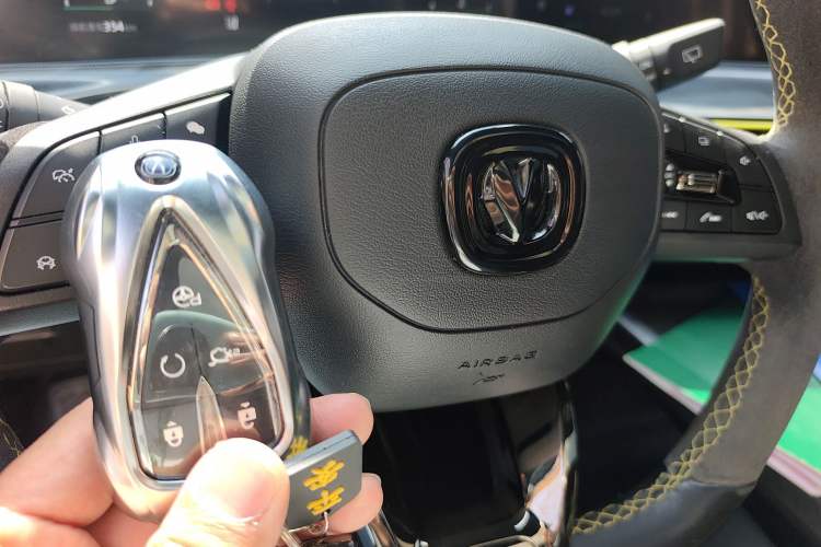 Used Changan UNI-T 2022 1.5T Sport Edition Flagship Version