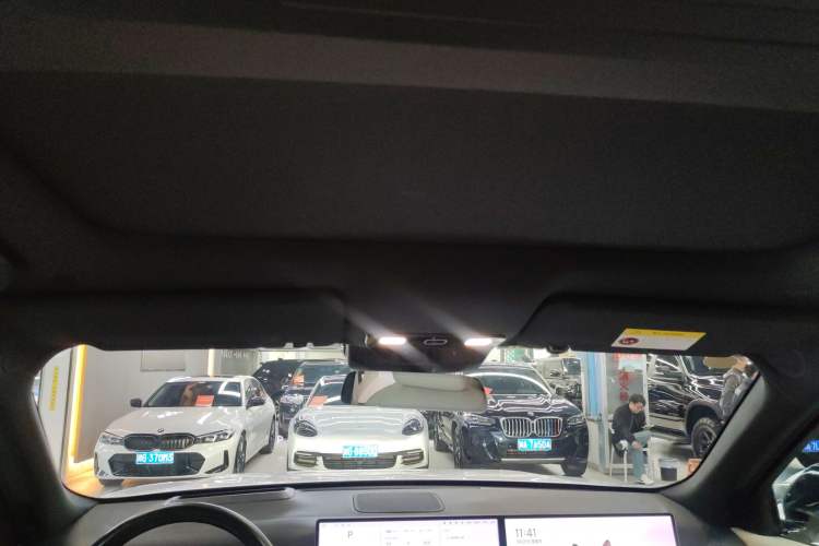 Used Li Auto L9 2022 Max model
