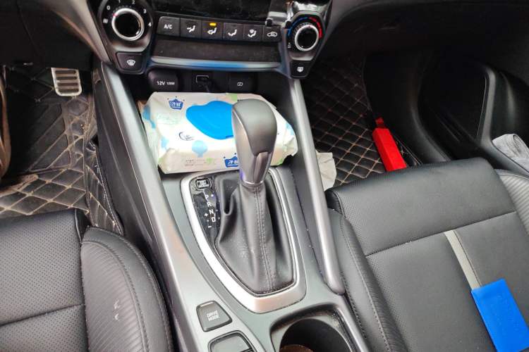 Used Hyundai Lafesta 2019 280TGDi Sport Edition China VI Gear Lever