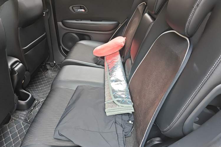 Used Honda Vezel 2020 1.5L CVT Pioneer Edition
