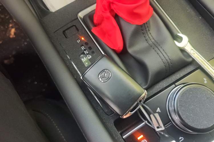 Used Mazda 3 Axela 2022 2.0L Automatic Zhiqing Edition Vehicle Key