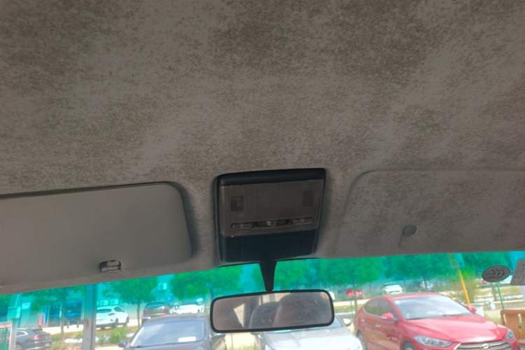 Used Jinbei Hiace X30 2013 1.3L Standard Version