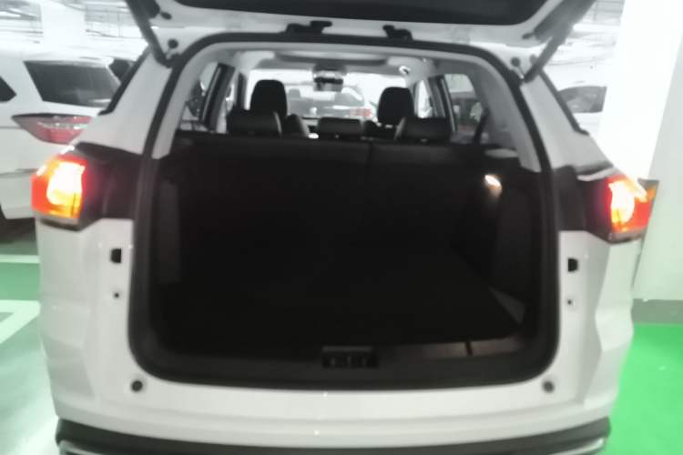 Used Geely Auto Emgrand X7 Sport 2022 Boyue X 1.8TD DCT ZhiZun Edition