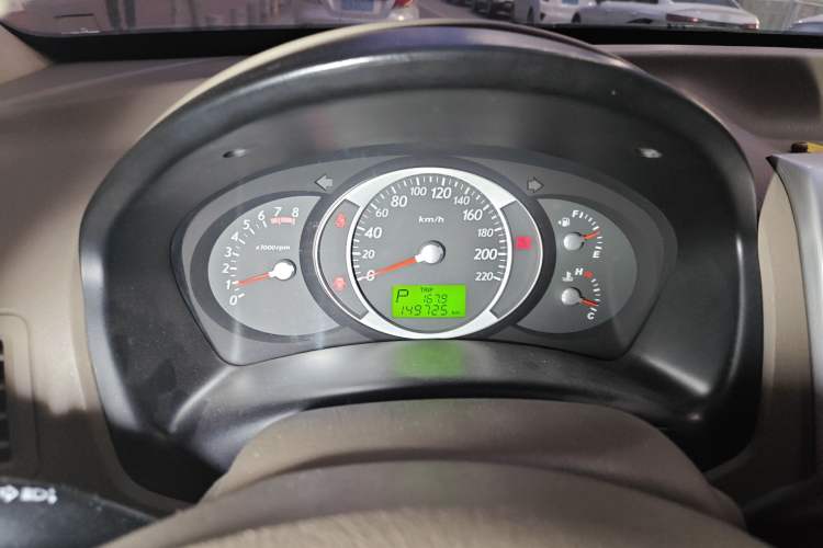 Used Hyundai Tucson 2009 2.0L Automatic Two-Wheel Drive with Sunroof