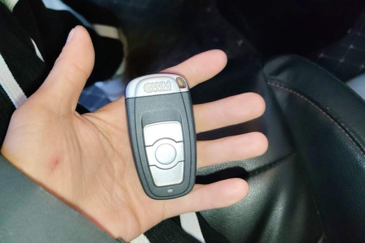 Used Haval H6 2013 Upgraded Model 1.5T Manual Two-Wheel Drive Urban Version