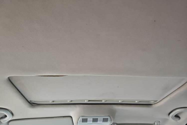 Used Skoda Octavia 2012 1.6L Automatic Yijun Edition Headliner