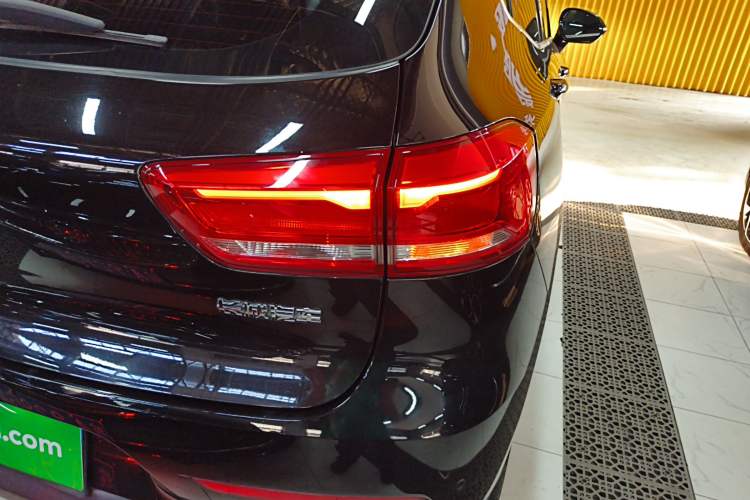 Used Haval F5 2019 National Trend Edition 1.5T i-Van China VI Standard
