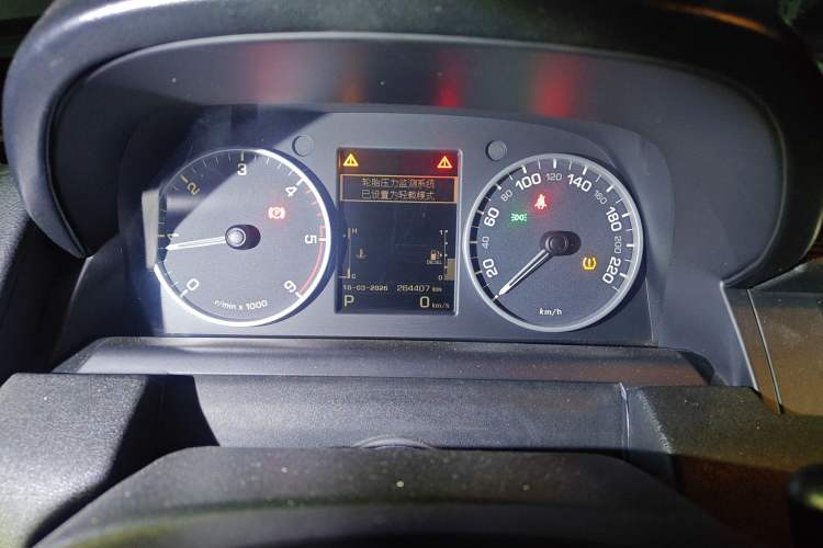 Used Land Rover Range Sport 2013 3.0 TDV6 Diesel Edition Instrument Cluster