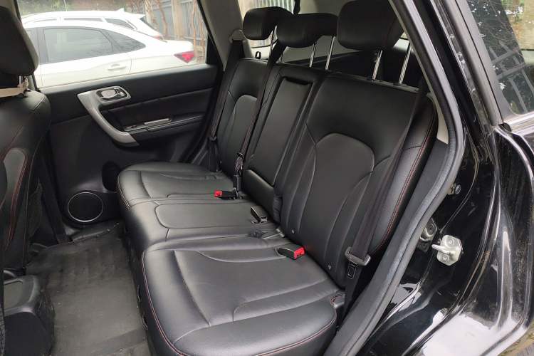 Used Haval H6 2016 Upgraded Model 1.5T Manual Two-Wheel Drive Elite Version