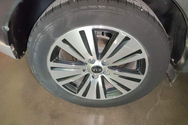 Used Kia Sportage R 2015 2.0L Automatic Two-Wheel Drive DLX Model